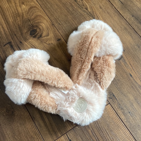 Anthropologie Lexie Sandal-style Faux Fur Slippers - Picture 2 of 4